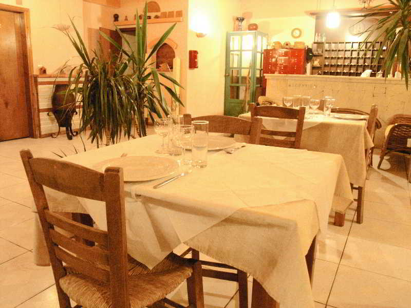 Aristotelis Hotel Fourka Esterno foto