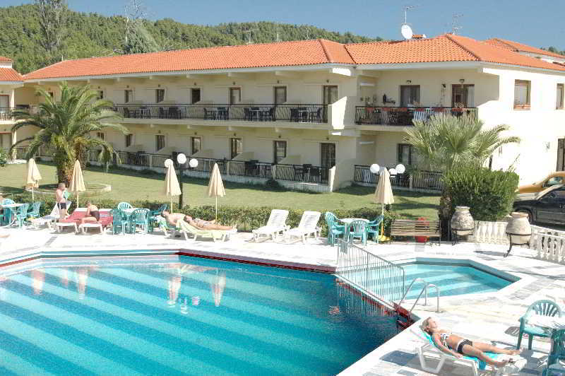 Aristotelis Hotel Fourka Esterno foto