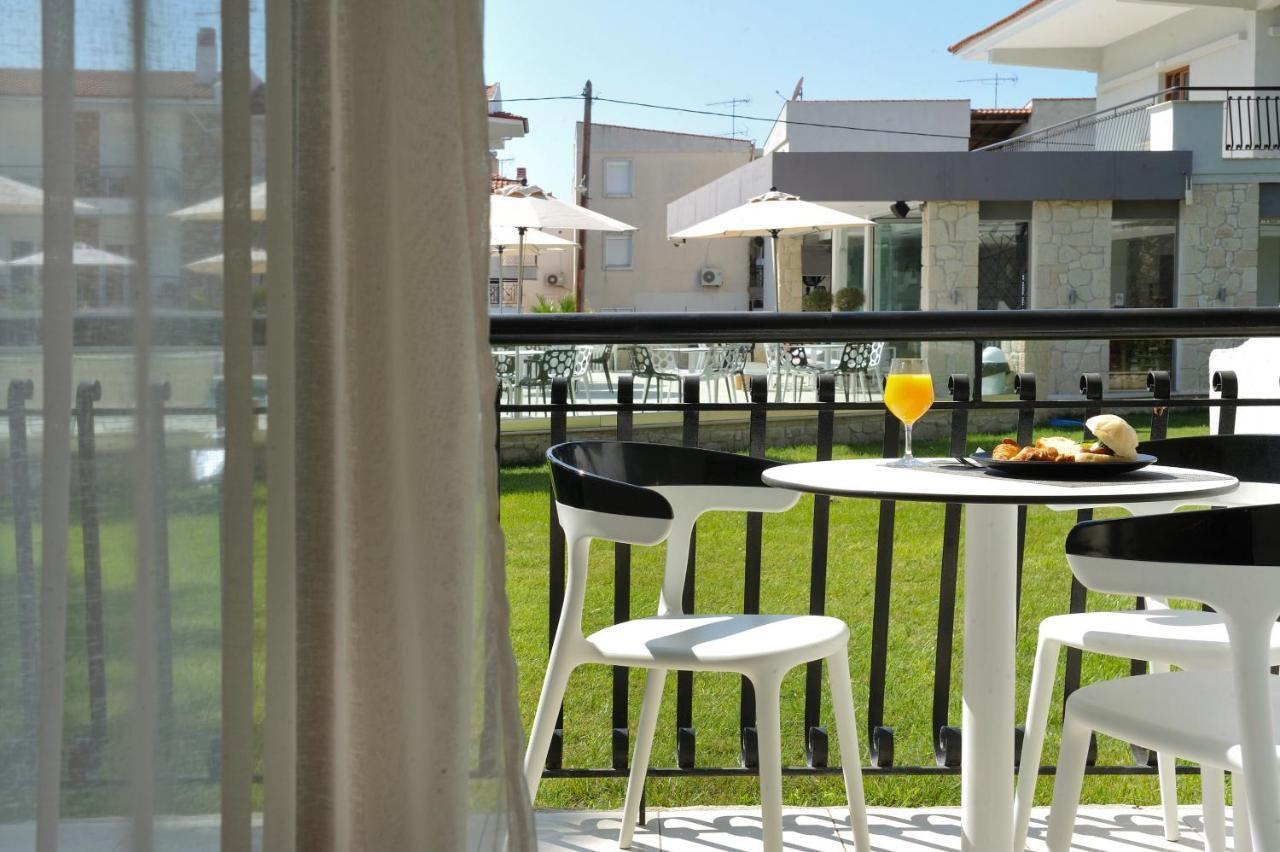 Aristotelis Hotel Fourka Esterno foto