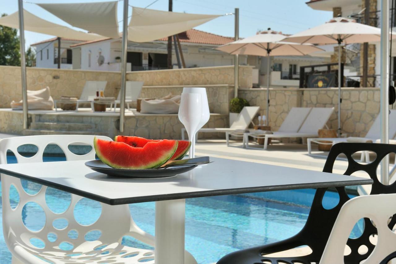 Aristotelis Hotel Fourka Esterno foto