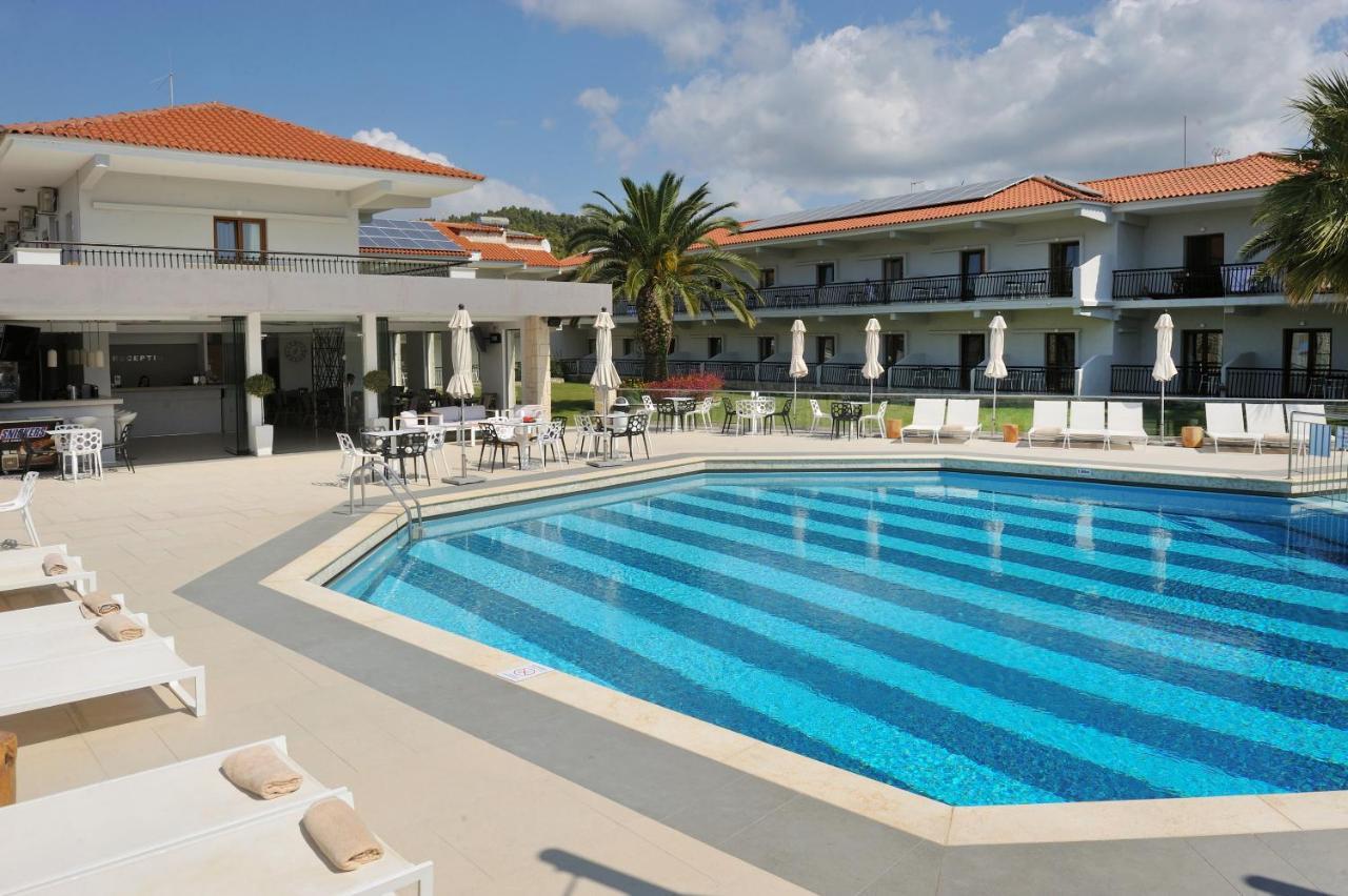 Aristotelis Hotel Fourka Esterno foto