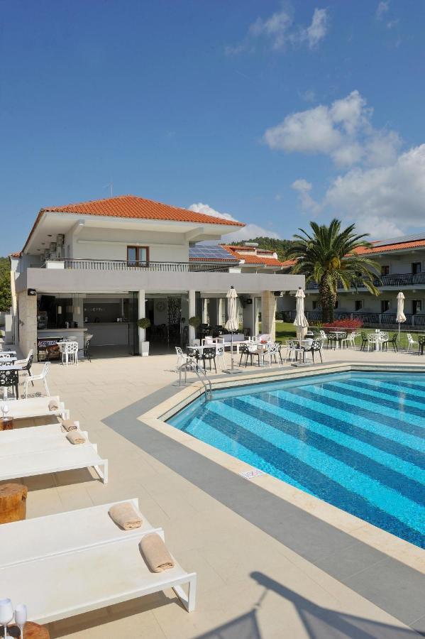 Aristotelis Hotel Fourka Esterno foto